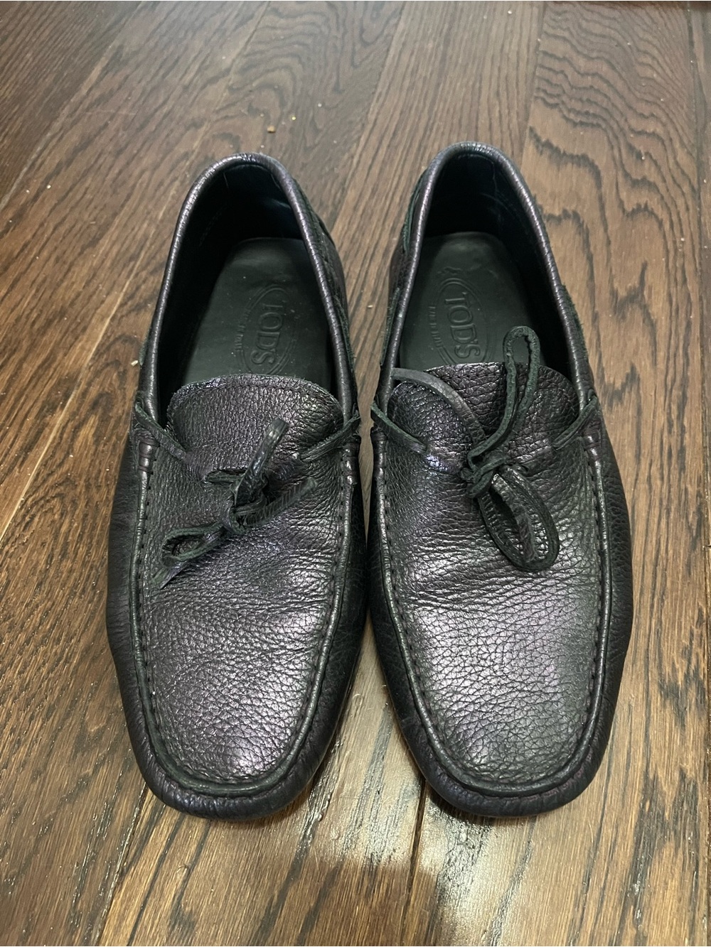Tod's Black Pebbled Leather Lace-Trim Moccasins